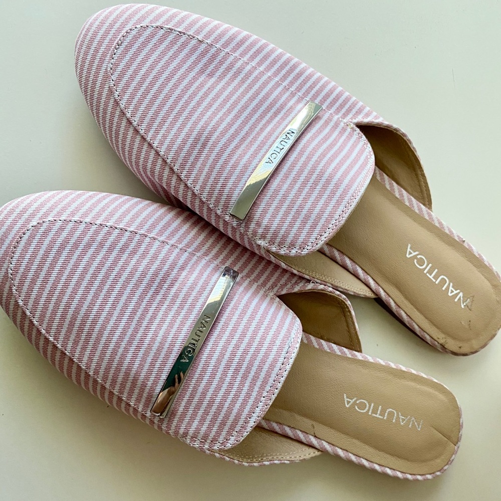 Nautica slides size 7.5